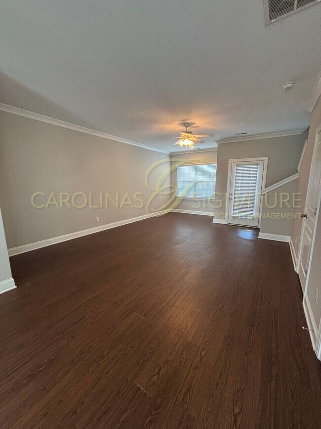 Foto del edificio - 3BR/2.5BA Townhouse in Settlers Landing; E...