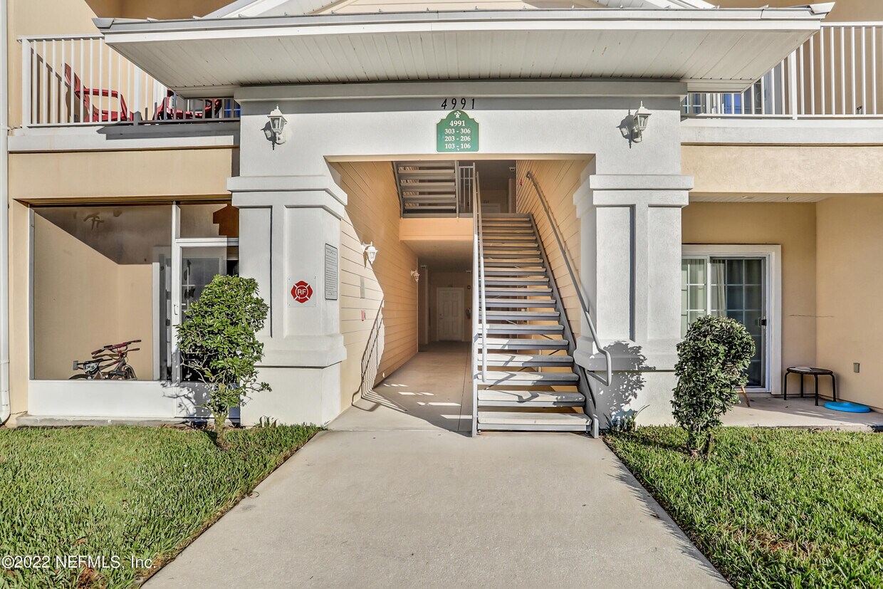 4991 Key Lime Dr Unit 305, Jacksonville, FL 32256 Condo for Rent in Jacksonville, FL