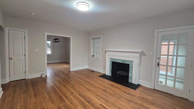 Foto del edificio - 4418 Cutshaw Ave