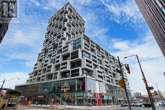 Building Photo - 5-1215 Soudan Ave