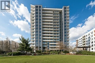 Building Photo - 6138 Birney Ave