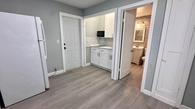 Foto del edificio - 325 N Federal Hwy