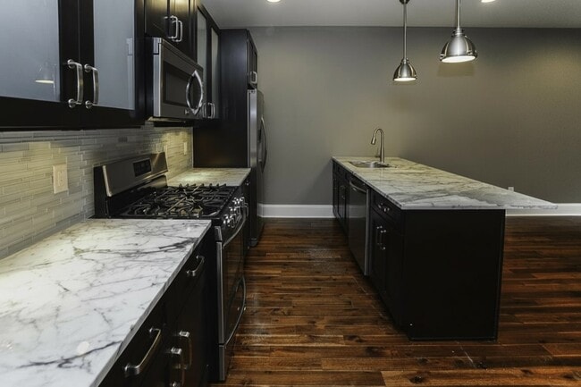 Photo - 946 N 2nd St Apartment