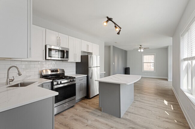 Foto del edificio - 6942 N Wolcott Ave