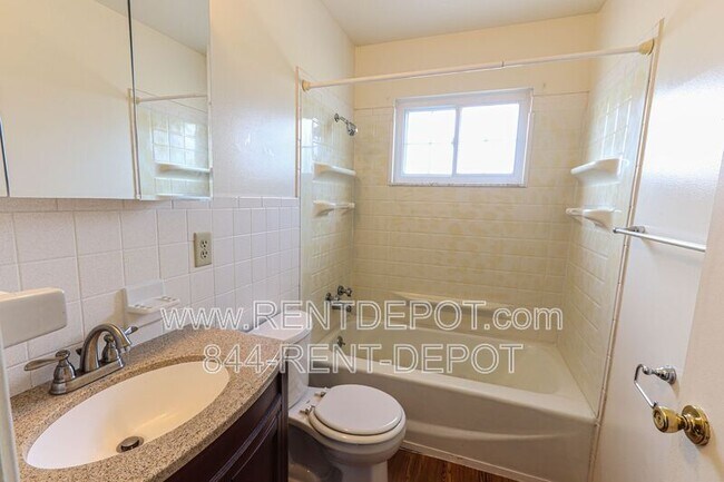Foto del edificio - 2843 Ravenswood Dr