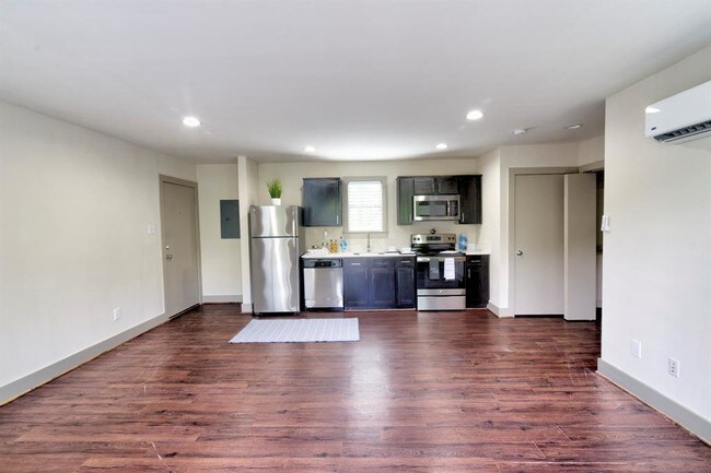 Foto del edificio - 2100 Woodhead St