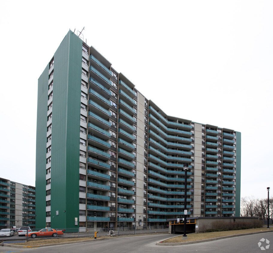 Photo du bâtiment - The Green Apartments
