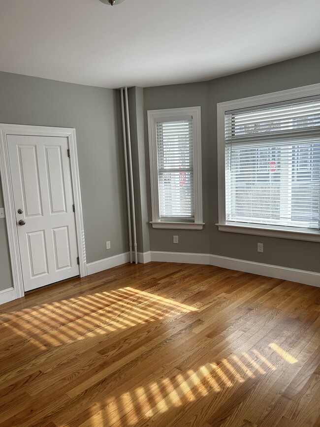 Living Room - 34 Channing St