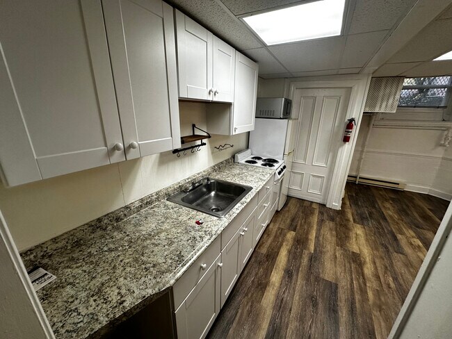 Foto del edificio - 246 Beacon St