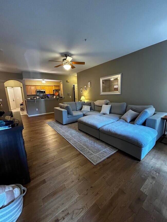 Building Photo - 301 Scio Village Ct