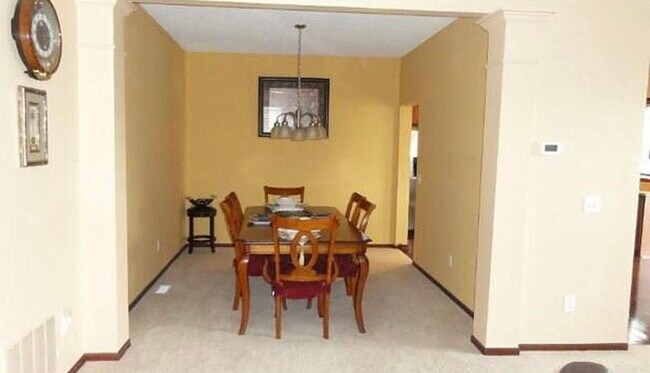 Foto del edificio - 2312 Cottage Grove Ridge