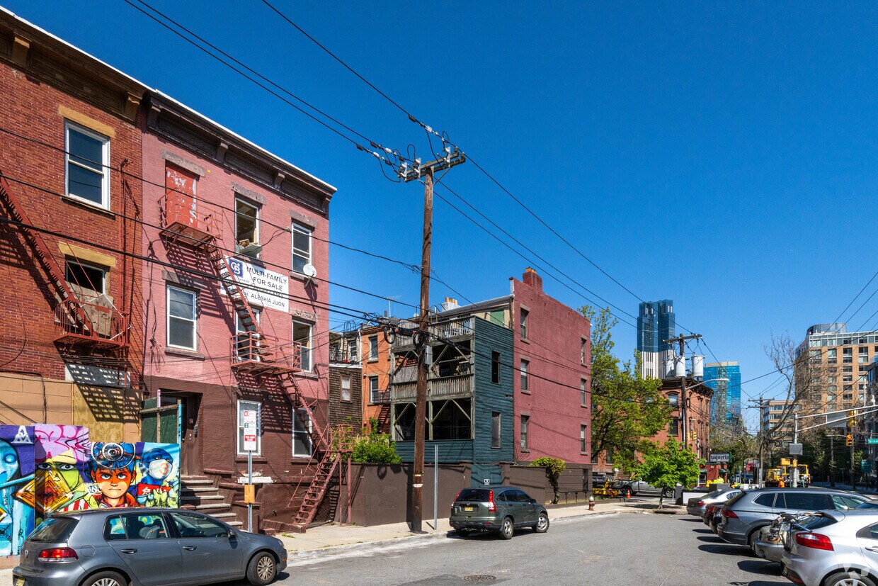 Exterior - 8 Bright St