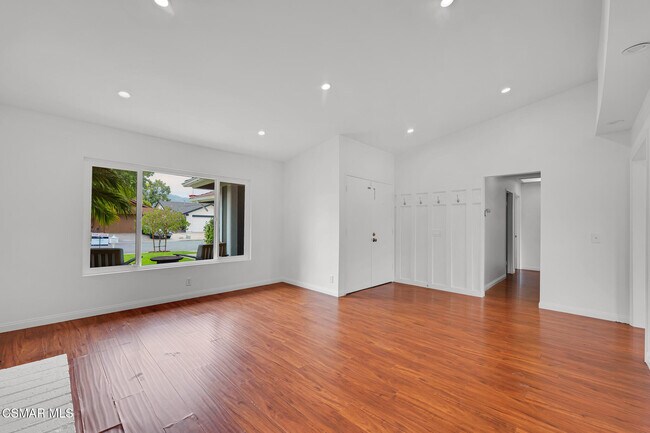 Foto del edificio - 1611 Amador Ln