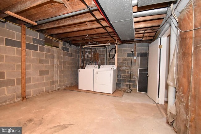 Building Photo - 26 Fox Chase Dr