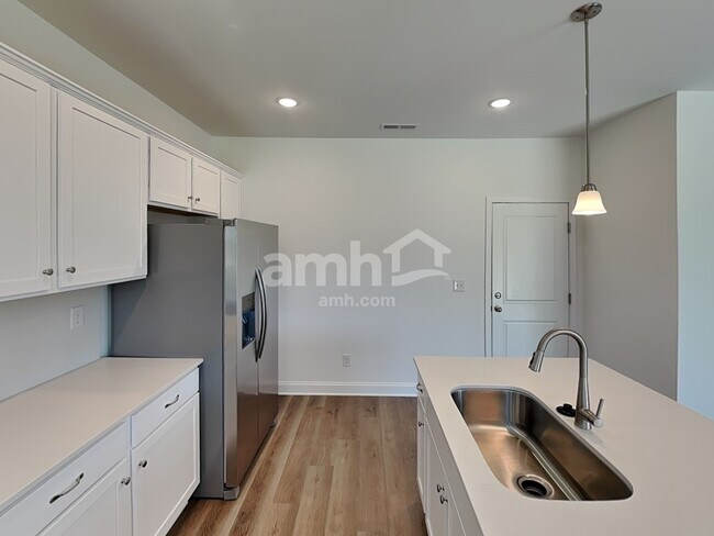 Building Photo - 11131 Callahorn Dr