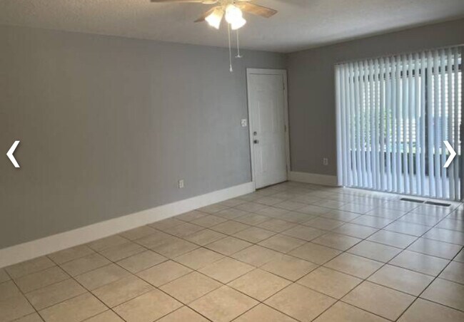 Building Photo - 1035 Spring Meadow Dr