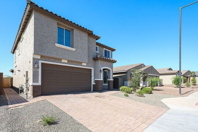 Building Photo - Home in Litchfield Park at Canyon Views! 2...