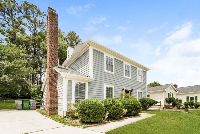 Foto del edificio - Now Available!