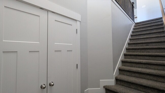 Building Photo - 2457 W 500 S
