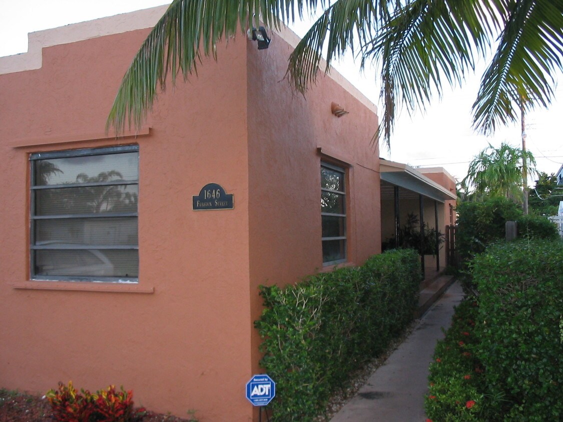 1646 Funston St, Hollywood, FL 33020 Apartments in Hollywood, FL