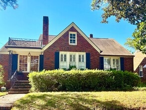 Building Photo - 525 E 52nd St