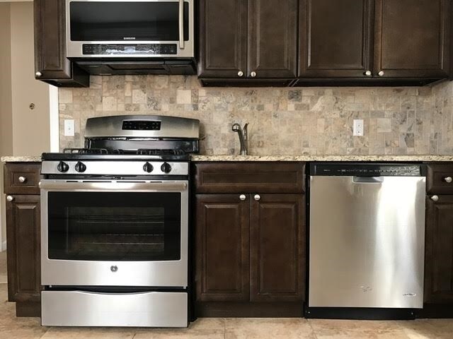 Foto del edificio - 401 Bloomfield St