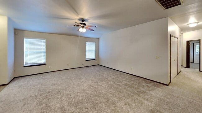Building Photo - 1720 W Palm Pl