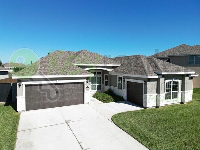 Building Photo - 4708 Ensenada Ave