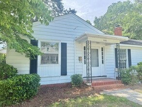 Building Photo - 600 W Cedar St