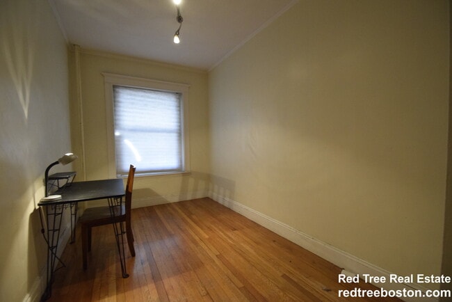 Foto del edificio - 1251 Commonwealth Ave