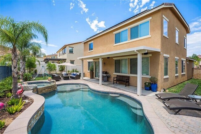 Foto del edificio - 36407 Yarrow Ct