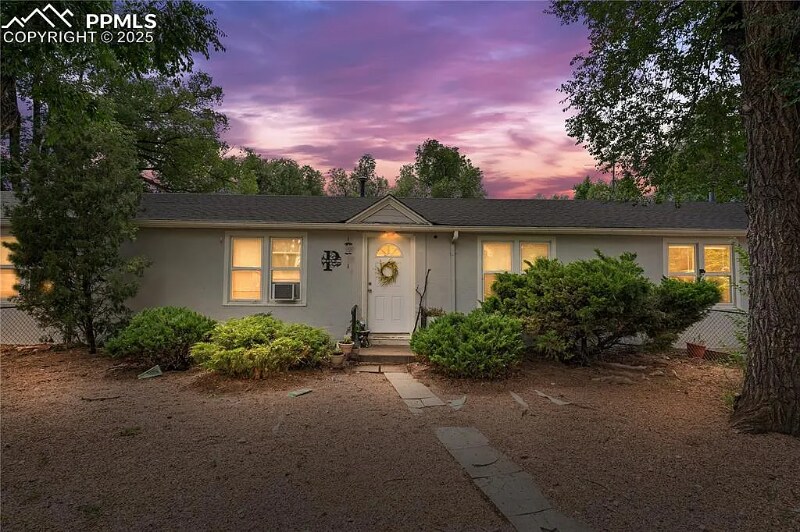 Foto principal - 315 W Harrison St