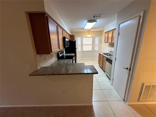Building Photo - 7801 Sugar Brook Ct