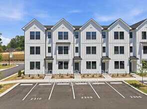 Building Photo - 2308 Oakwood Mdws Ct
