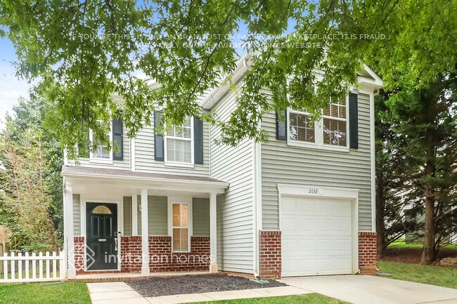 Building Photo - 2032 Dunsmore Ln