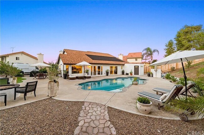 Building Photo - 5006 Sunrose Ct