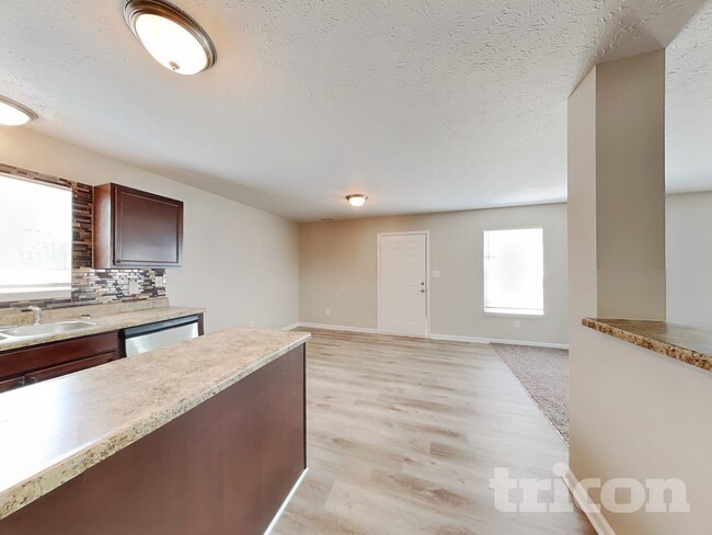 Building Photo - 5162 Sandwood Dr