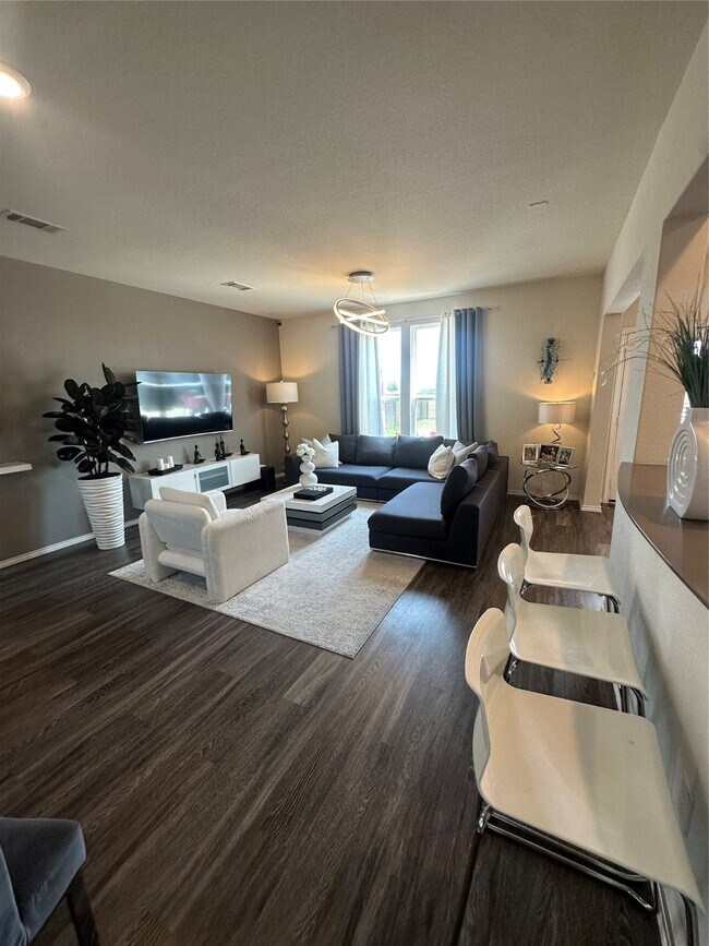 Foto del edificio - 5730 Pampus Prairie Rd