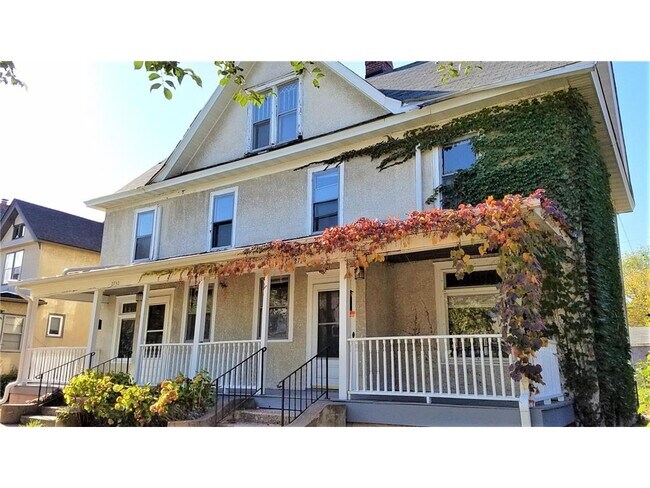 Foto del edificio - 2732 Aldrich Ave S
