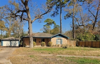 Building Photo - 6647 Sylvan Rd