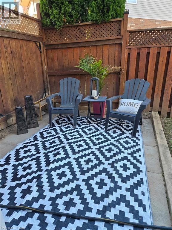 Photo du bâtiment - 96 Benziger Ln