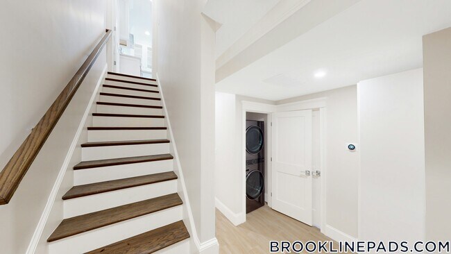 Foto del edificio - 101 Sumner Rd