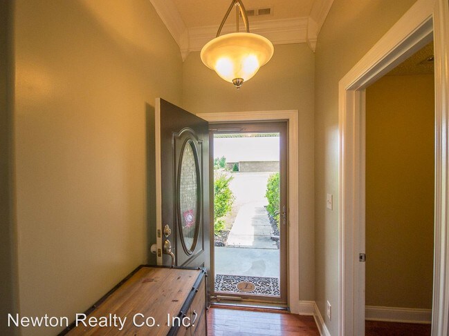 Building Photo - 3 br, 2 bath House - 26177 Maple Cove Drive