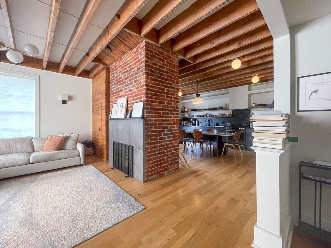 Photo - 413 Ridge Street - Spacious Downtown Home with Two Full Kitchens!