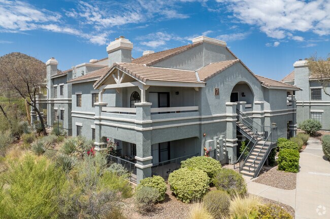 Foto del edificio - Starrview at Starr Pass Apartment Homes