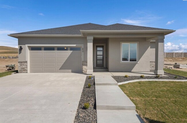 Building Photo - New Construction Three Bedroom Two Bath in...