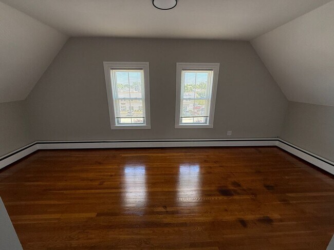 Foto del edificio - 684 Park Ave