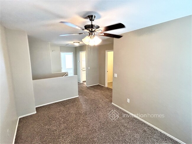 Foto del edificio - 3933 W Carter Rd