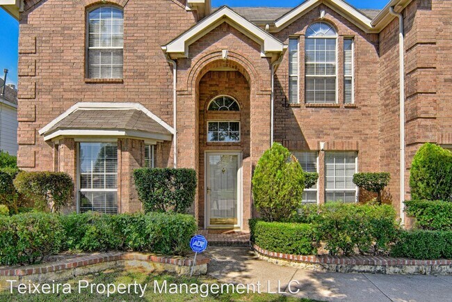 Building Photo - 5 br, 3.5 bath House - 1811 Fairfax Dr
