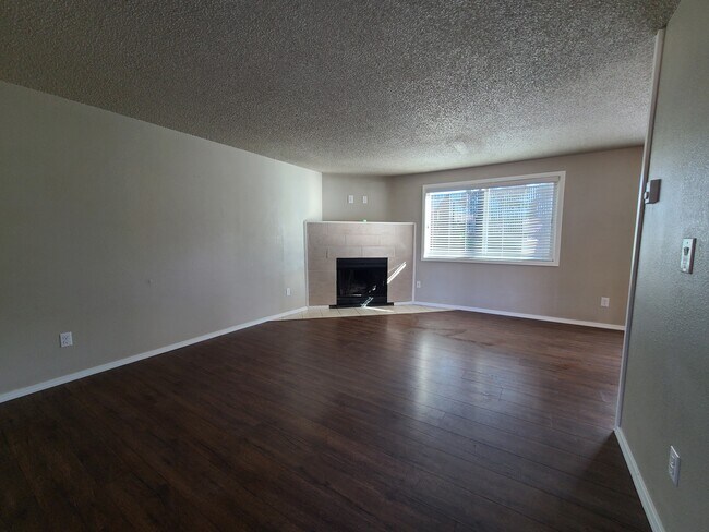 Foto del edificio - 22630 NE Schuyler St